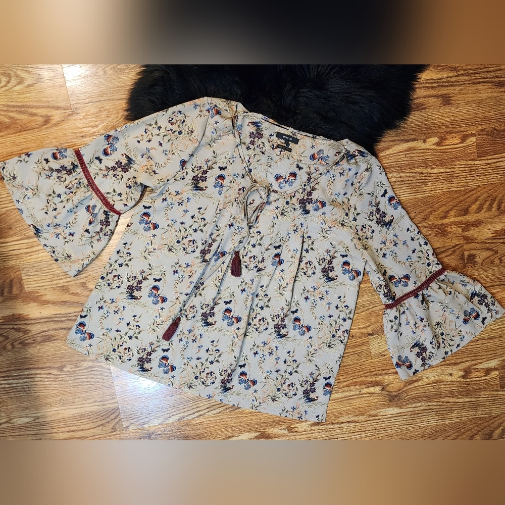 Miss Me Blouse Women's Size L Tassel Butterfly Bell Sleeve Romantic Hippie